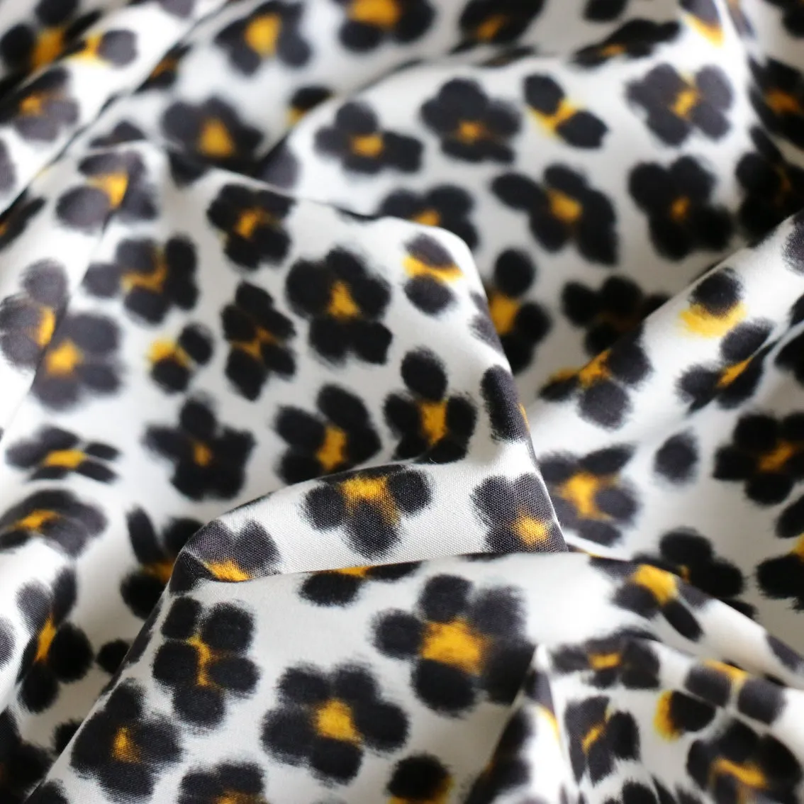 Cheetah Fiori Poplin