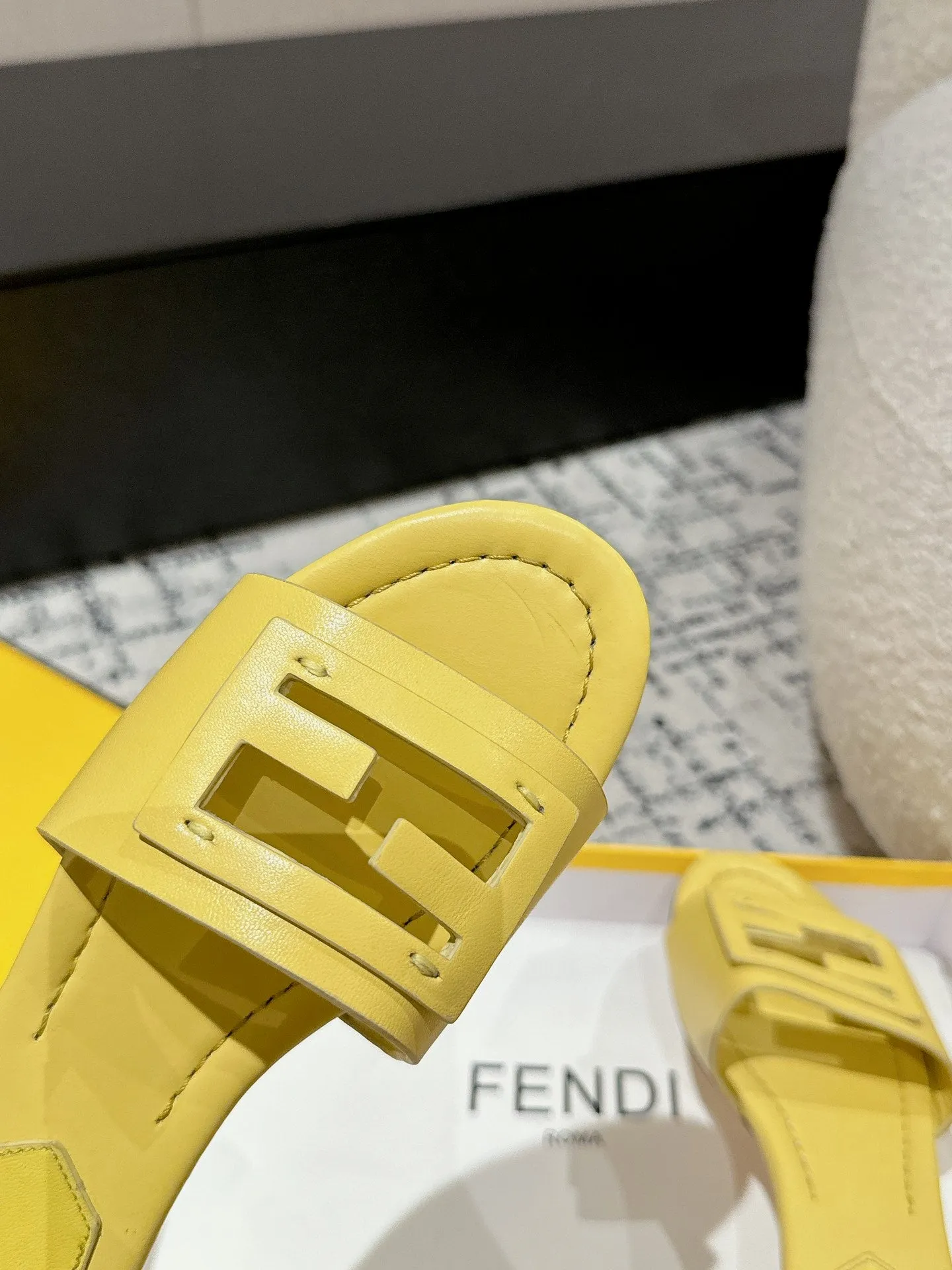 FF Baguette Yellow Leather Slide