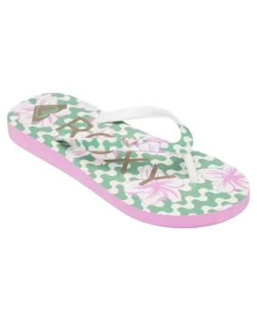 Girls Pebbles VII Flip Flops in Pink & Pink