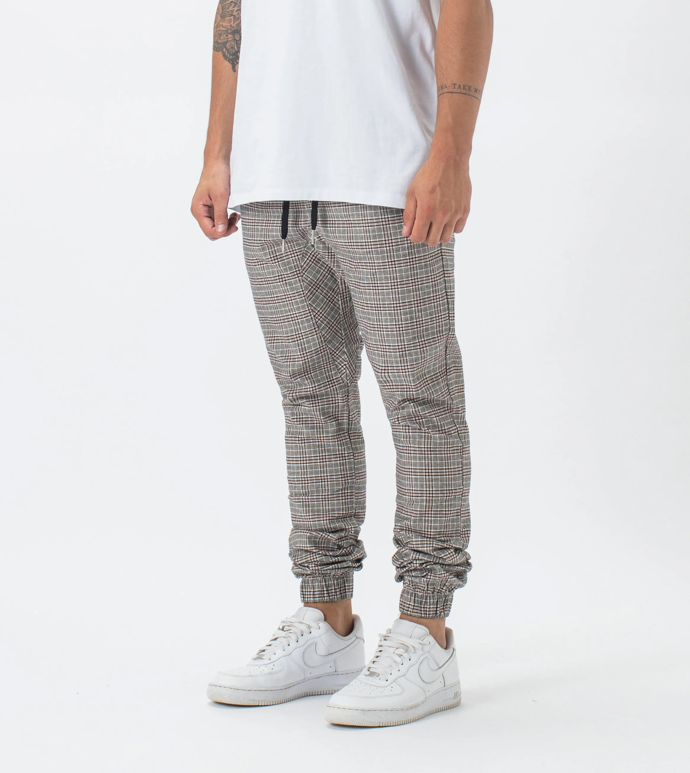 Plaid Sureshot Jogger Milk/Red