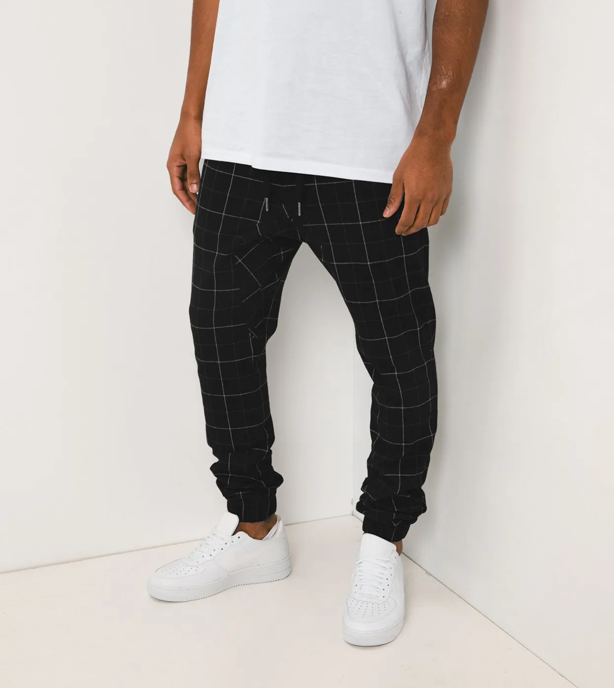 Sureshot Gridline Jogger Black/White - Sale