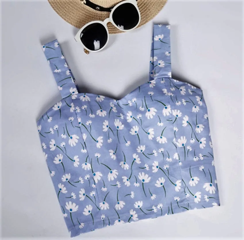 Women's Summer Crop Top With Floral Pattern