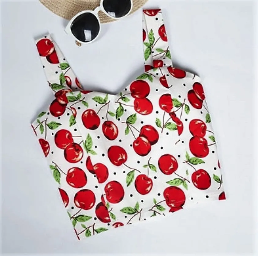 Women's Summer Crop Top With Floral Pattern