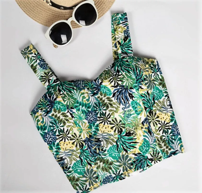 Women's Summer Crop Top With Floral Pattern